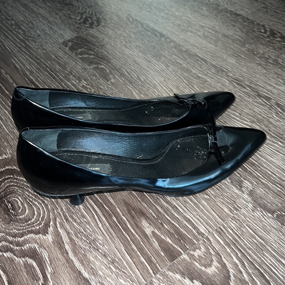 Marc Jacobs Kitten Heels - Picture 2 of 8